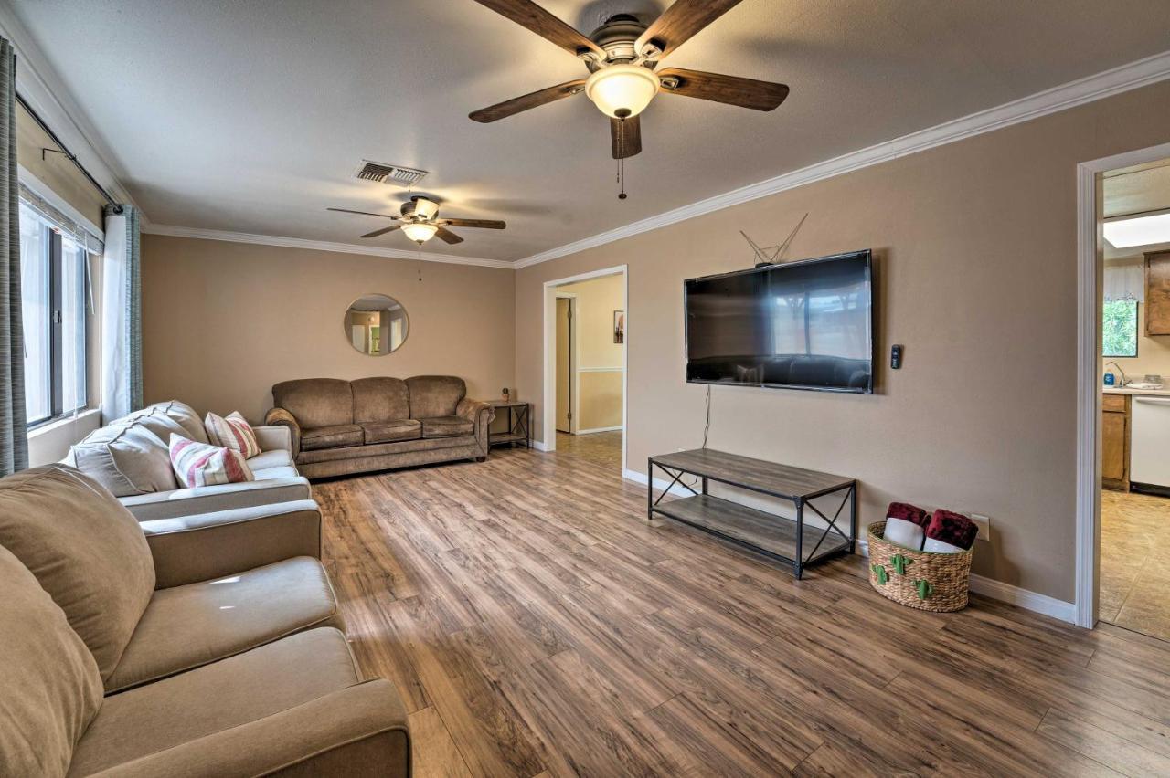 Updated Family Home - 2 Blocks To Colorado River! บูลเฮดซิตี ภายนอก รูปภาพ
